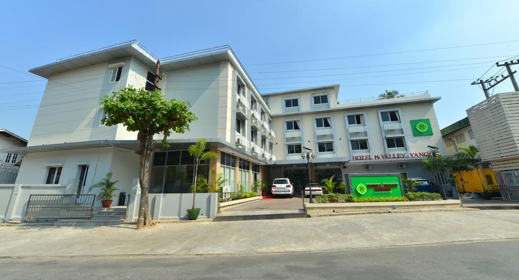 Hotel H Valley Yangon Exterior foto