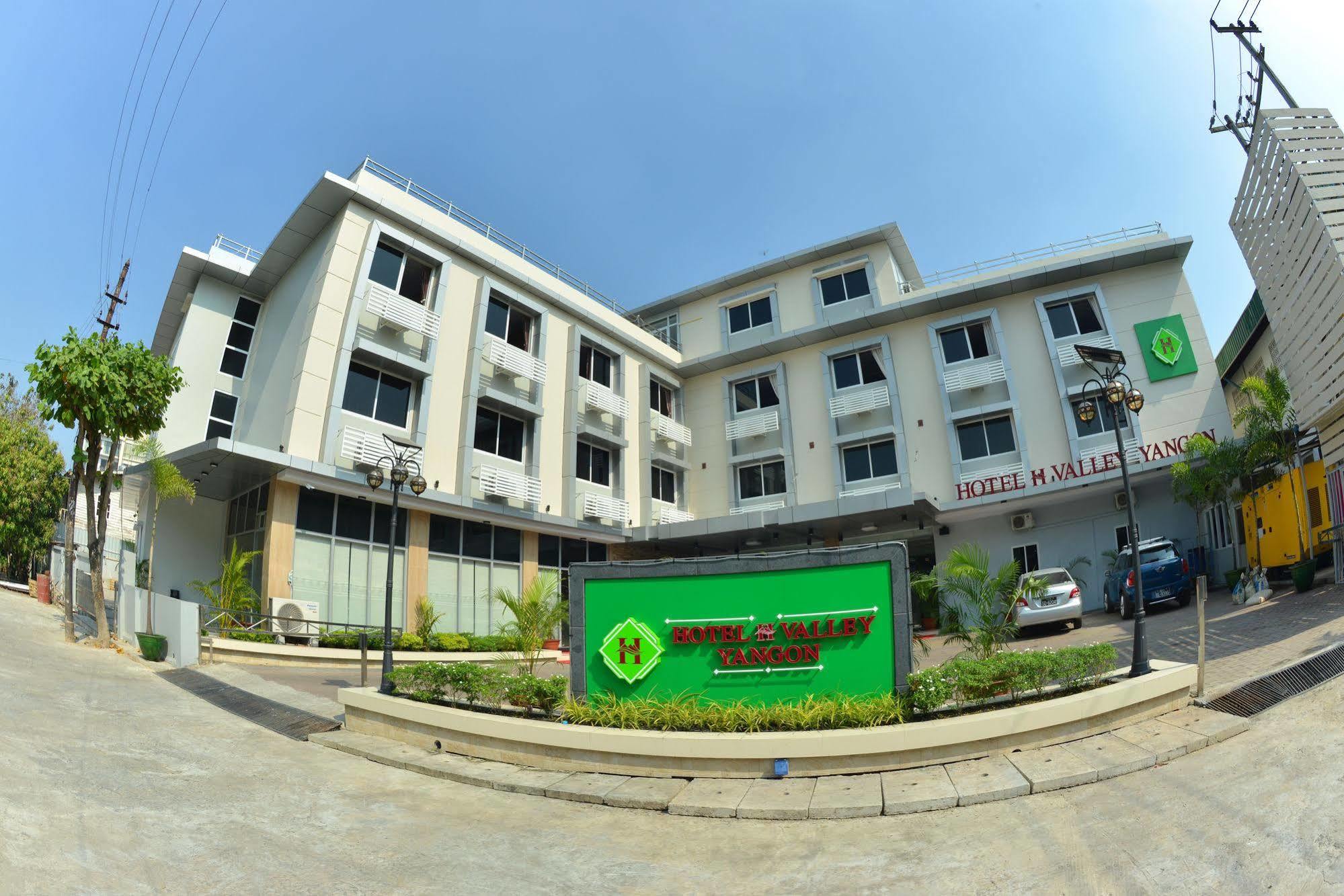 Hotel H Valley Yangon Exterior foto